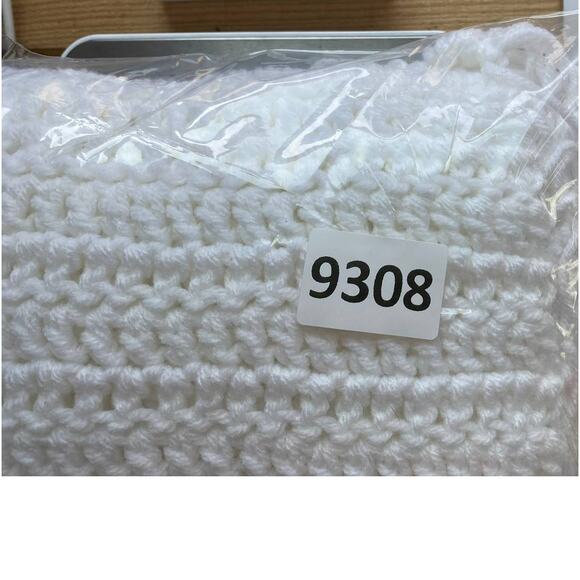 Handmade Knit Crochet White Winter Warm Scarf with Fringe 8" x 64" - Picture 4 of 4